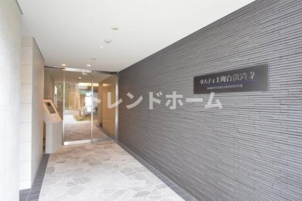 サムティ上町台龍造寺のエントランス|選べる家電プランあり！！