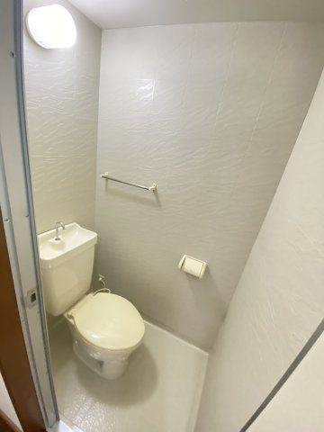 ハイツ山村のトイレ|落ち着いたトイレです