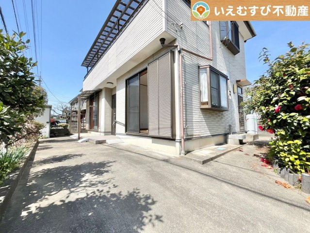 熊谷市久下　中古戸建の駐車場