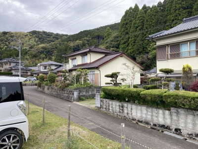 【前面道路含む現地写真】 | 樋脇町市比野　中古戸建