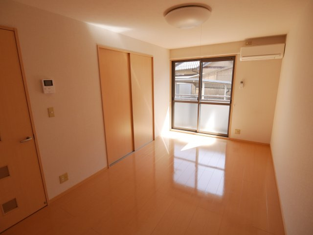 セジュールHAYATOの居間・リビング|ゆったり過ごせる居間です