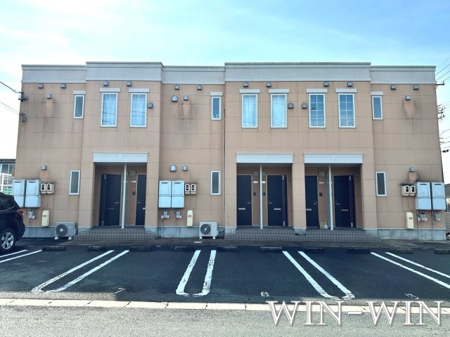 アクトガーデンの外観