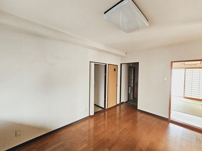 【居間・リビング】 | 安達ビル