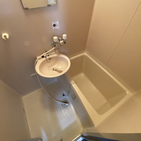 ＦＫマンションの浴室|お風呂で日々の疲れを落としましょう