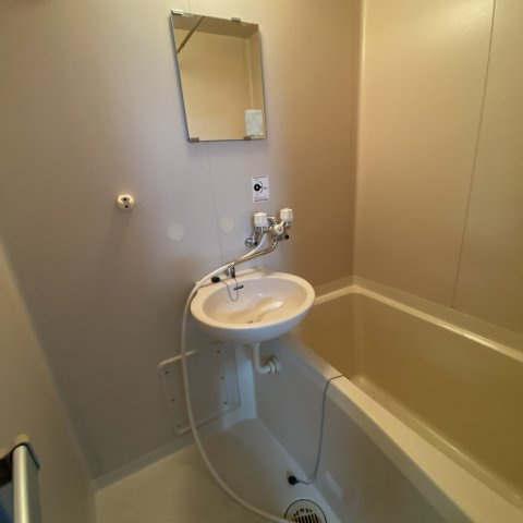 ＦＫマンションの浴室|きれいなお風呂です