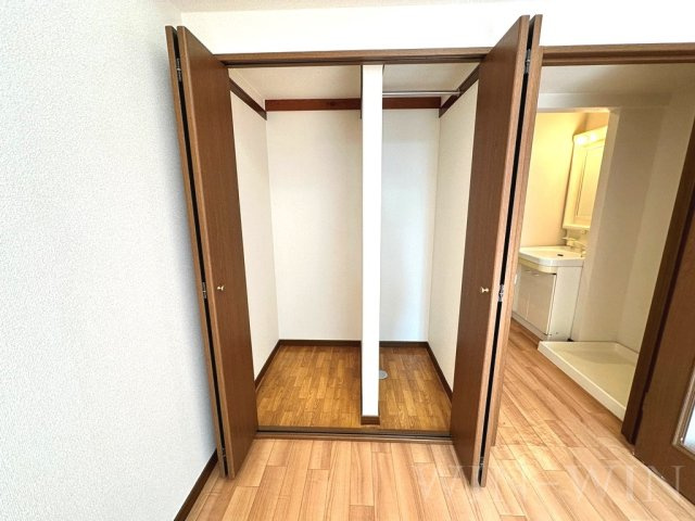 トーヨーコートウィステリアの収納