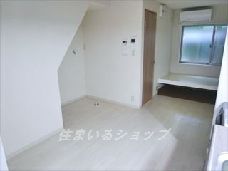 リヴィエール口田Ⅱの居間・リビング