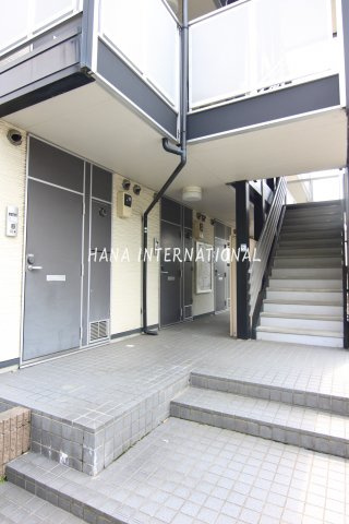 三郷中央清のエントランス