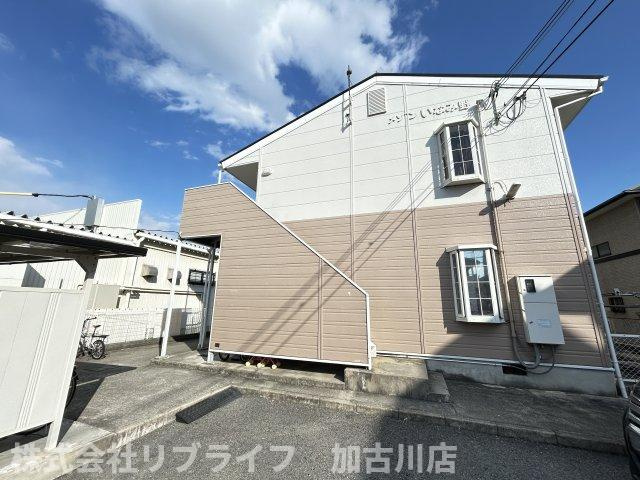 メゾンいなみ野の外観