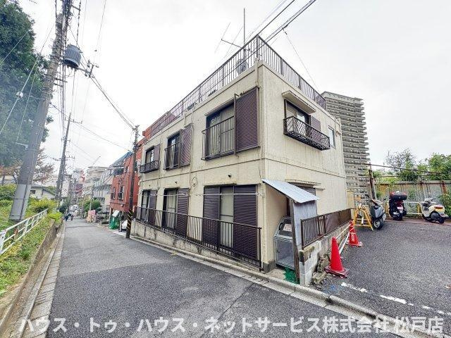 タンジーハットの外観