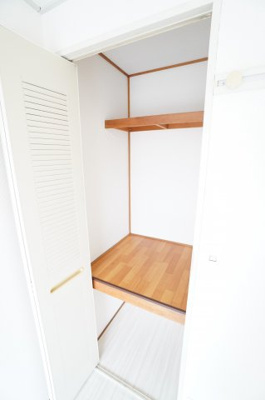 【収納】 | グランドサン伍番館 | ※同物件・同タイプの写真です。