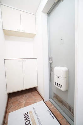 【玄関】 | グランドサン伍番館 | ※同物件・同タイプの写真です。