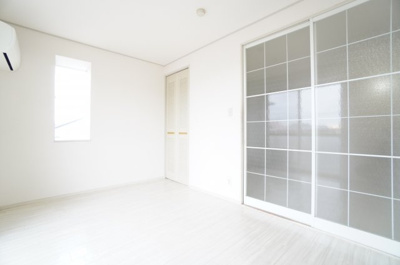 【洋室】 | グランドサン伍番館 | ※同物件・同タイプの写真です。