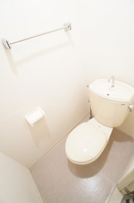 【トイレ】 | グランドサン伍番館 | ※同物件・同タイプの写真です。