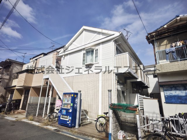 レオパレス寝屋川第5の外観|落ち着いた雰囲気の外観です