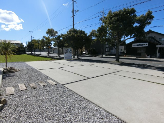 【駐車場】 | ３５８テナント