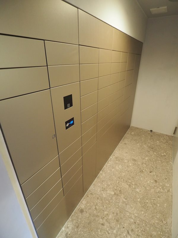 ONE ROOF RESIDENCE上野御徒町のロビー