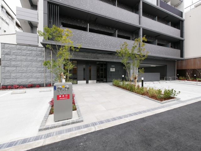 大阪市西区川口３丁目の賃貸マンションのエントランス