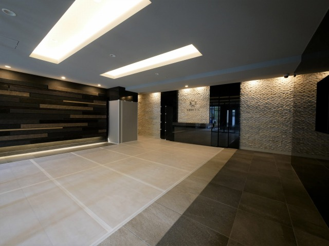 大阪市西区川口３丁目の賃貸マンションのロビー