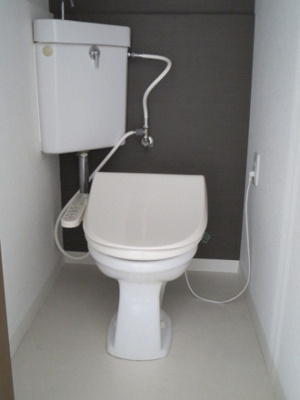 【トイレ】 | グランキューブ青山町 | 落ち着いた色調のトイレです