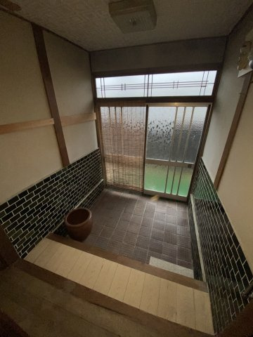 下小鯖　中古住宅の玄関