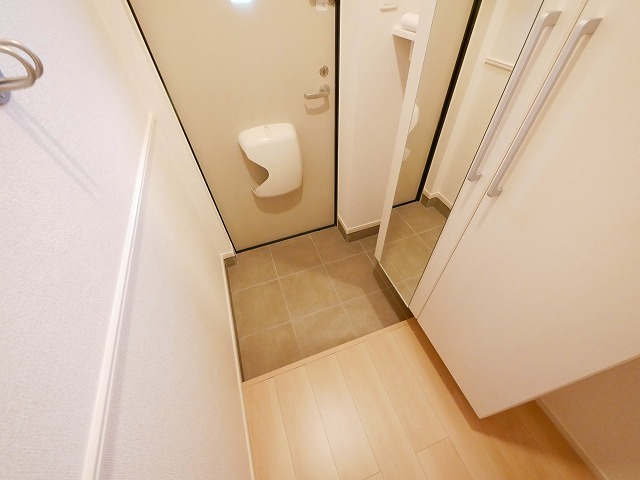 グリーンハイツ加茂Ⅰの玄関