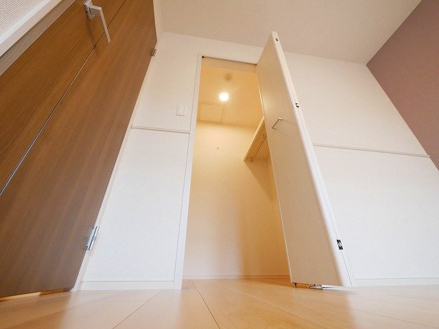 グリーンハイツ加茂Ⅰの収納|たっぷりとした収納スペースです