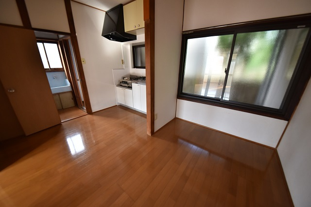 椋田アパート（11丁目）の洋室