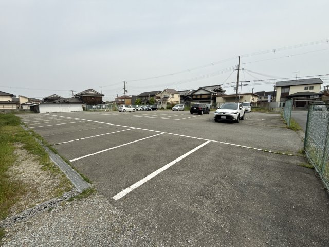 恵美酒ガーデンコートの駐車場