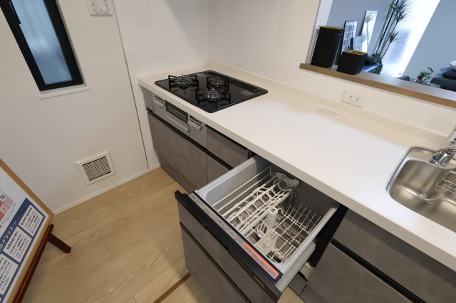 【キッチン】 | 《仲介手数料無料》南区大字大谷口869(33期B号棟)新築一戸建て | 撮影日 2025年10月23日 15:00 晴れ