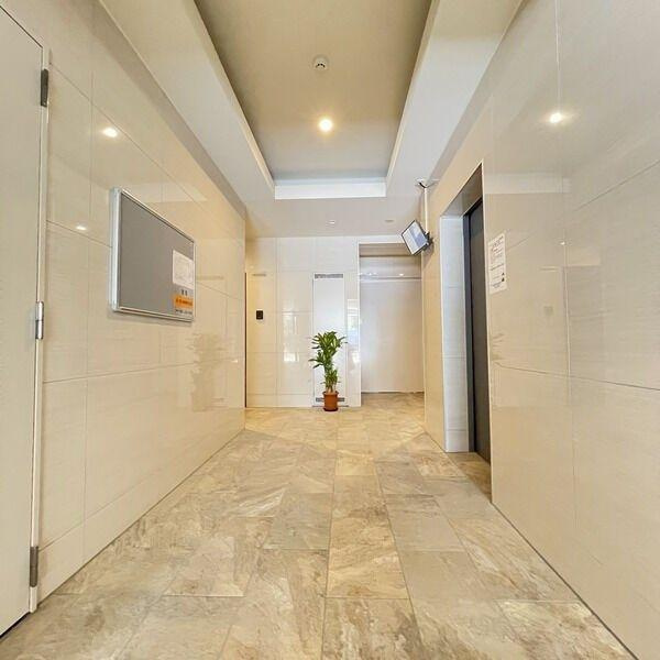 Z・R東別院　名古屋市賃貸　仲介手数料無料のエントランス