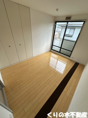 【洋室】 | サンガーデンひあさA棟 | コンパクトで使いやすい洋室です