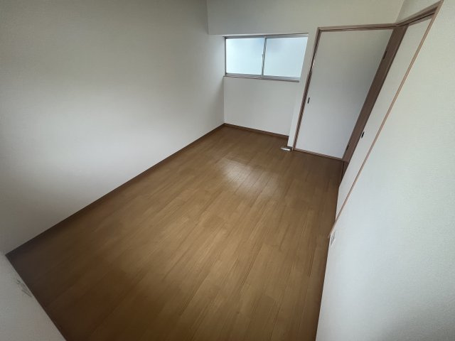【洋室】 | 柏原市平野1丁目貸家