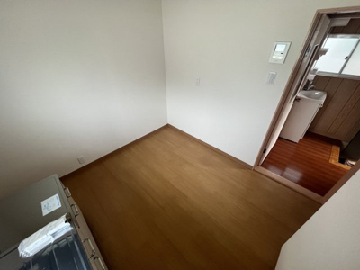 【居間・リビング】 | 柏原市平野1丁目貸家