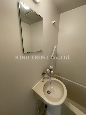 メロディーハイム中津２番館の洗面所|脱衣スペースもあります