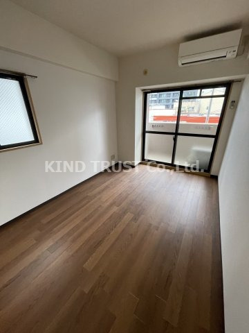 ラナップスクエア北梅田シティの居間・リビング|ゆったり過ごせる居間です