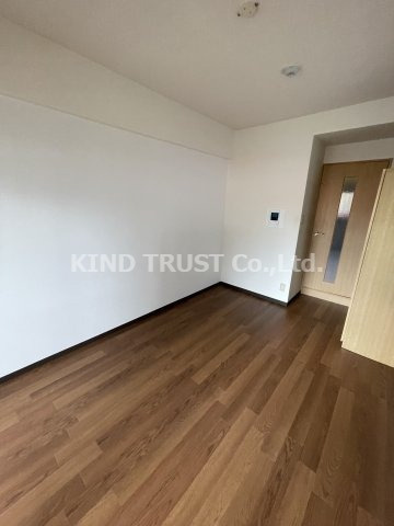 ラナップスクエア北梅田シティの居間・リビング|ゆったりとした居間です