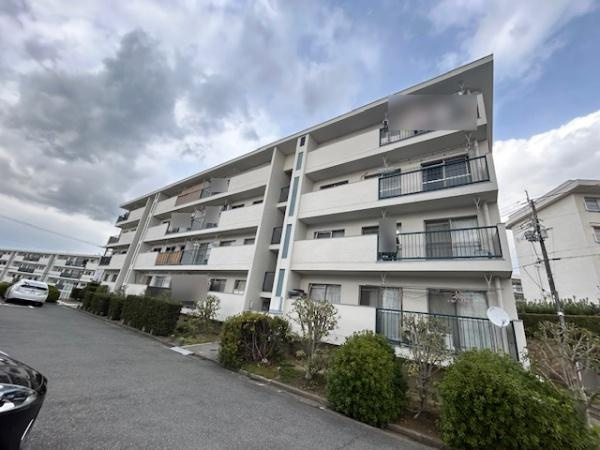 【外観】 | 香里三井団地　Ａ13棟