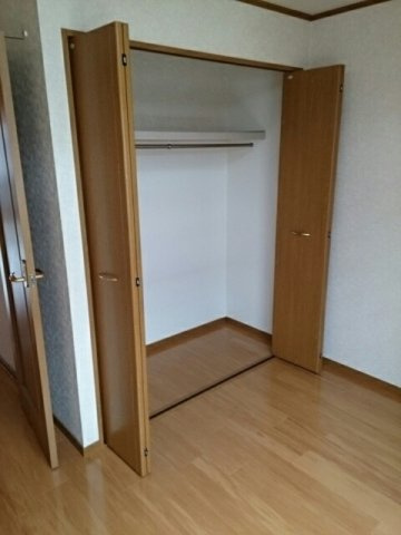 カーサ・ソレイユ三番館の収納|こまごまとしたものを収納できそうですね