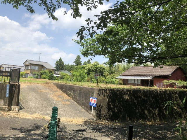 亀山市天神3丁目 売土地 の外観