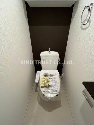 セレニテフラン梅田のトイレ|ゆったりとした空間のトイレです