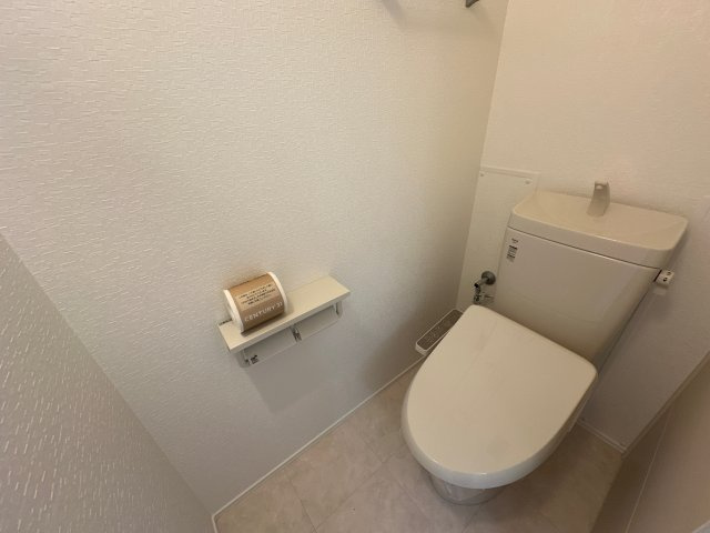 SEKISUI　RESIDENCEのトイレ