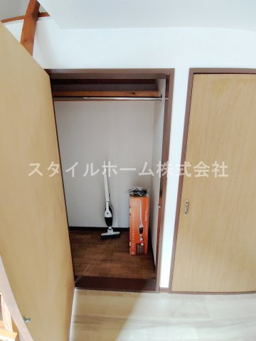 【玄関】 | ベノワコートA棟 | 別部屋写真です。