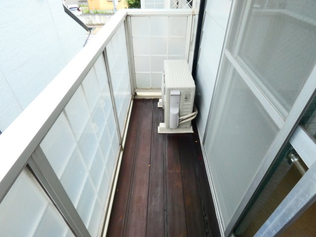 【バルコニー】