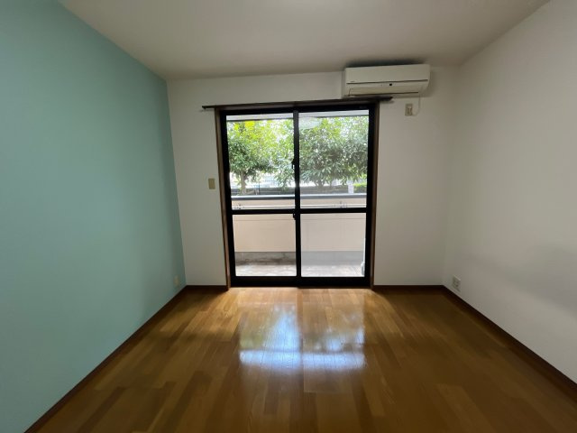 ネオクオーツ神屋 壱番館の寝室