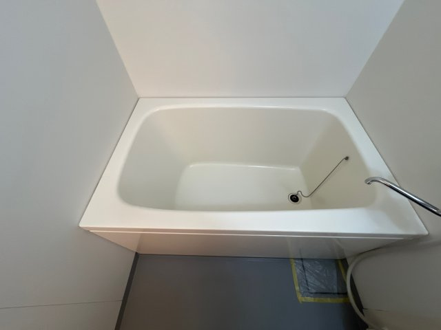 ネオクオーツ神屋 壱番館の浴室