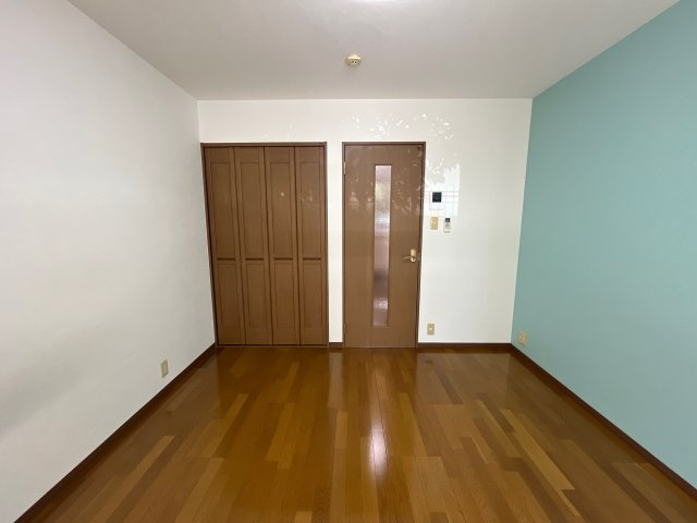 ネオクオーツ神屋 壱番館の居間・リビング