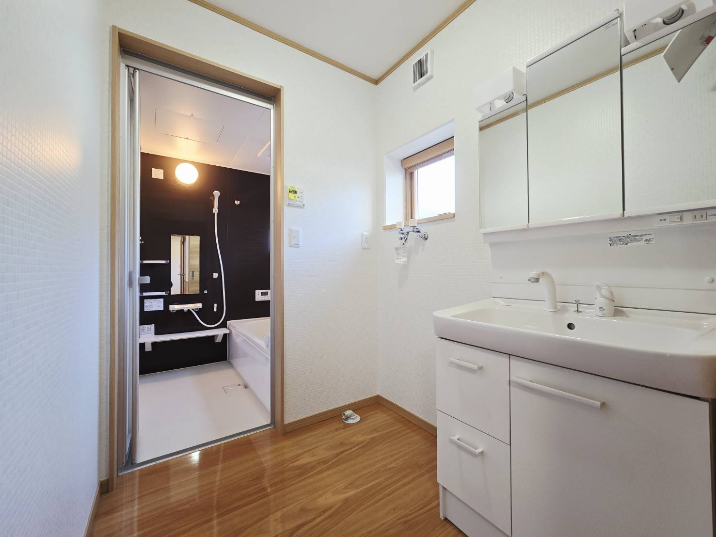 八戸市城下4丁目14番38－3号のその他