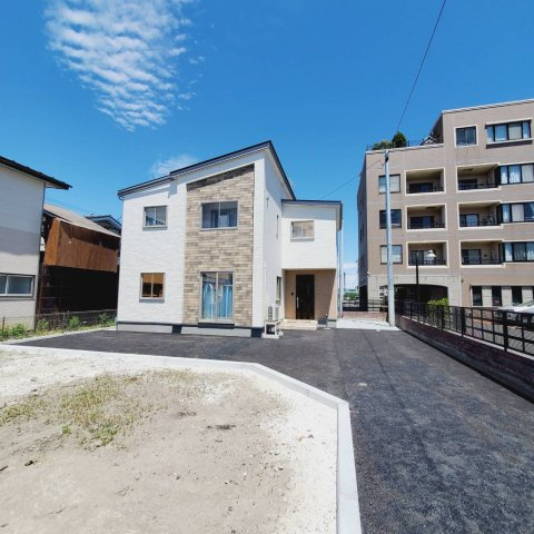 八戸市城下4丁目14番38－3号の外観