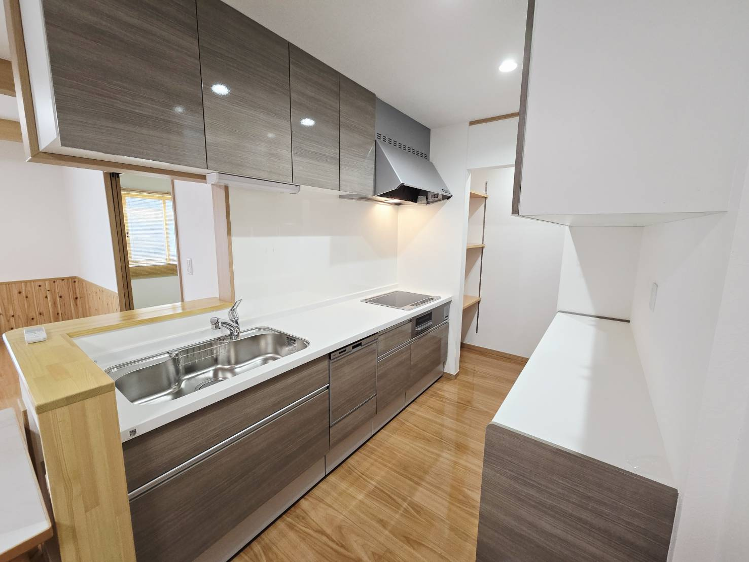 八戸市城下4丁目14番38－3号のキッチン